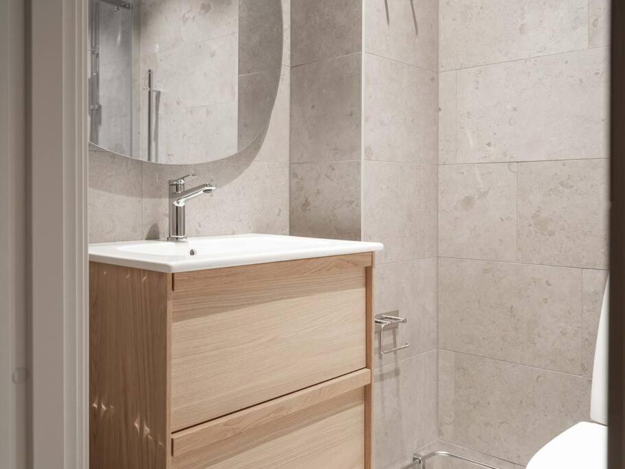 Slopeside Serenity In Are Ski In Ski Out Studio- No Windows Екстер'єр фото